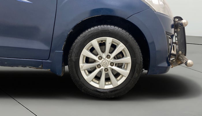2014 Maruti Ertiga VDI, Diesel, Manual, 94,056 km, Right Front Wheel