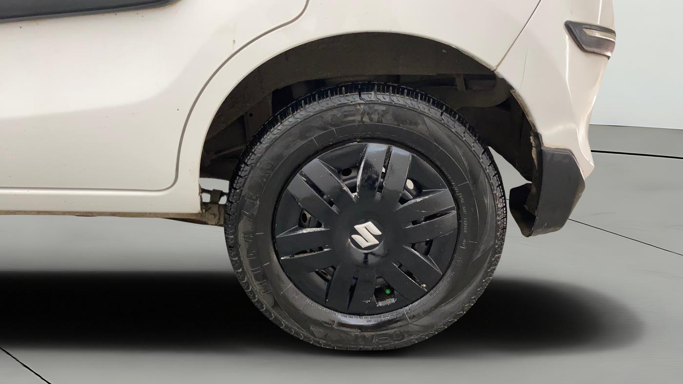 2020 Maruti Alto LXI CNG, CNG, Manual, 54,362 km, Left Rear Wheel