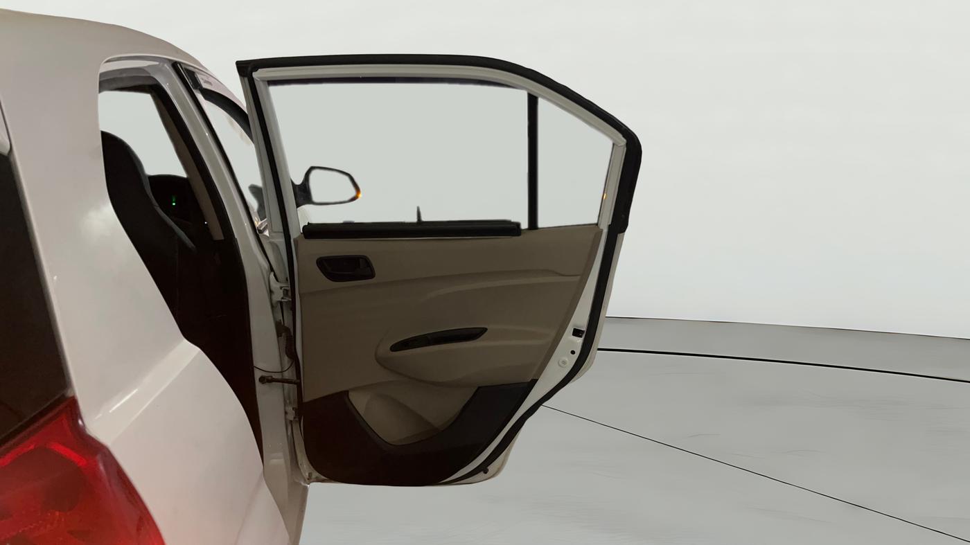 2021 Hyundai NEW SANTRO SPORTZ EXECUTIVE MT CNG, CNG, Manual, 43,476 km, RHS Rear Door