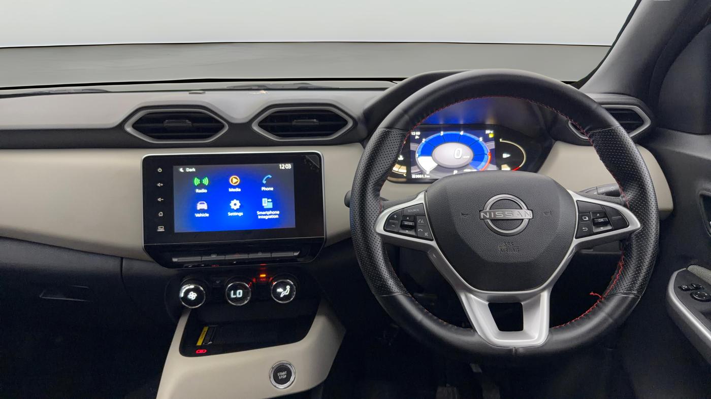 2023 Nissan MAGNITE XV PREMIUM TURBO CVT, Petrol, Automatic, 22,453 km, Steering Wheel Close Up