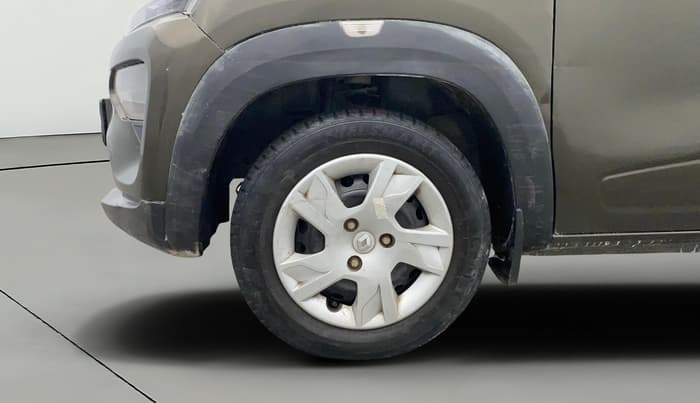 2020 Renault Kwid RXL, Petrol, Manual, 34,056 km, Left Front Wheel