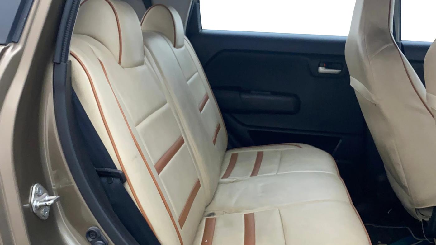 2019 Maruti Wagon R 1.0 VXI AMT, Petrol, Automatic, 91,732 km, Right Side Rear Door Cabin