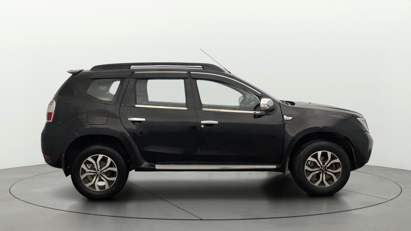 2018 Nissan Terrano  XL D Plus, Diesel, Manual, 1,00,195 km, Right Side View