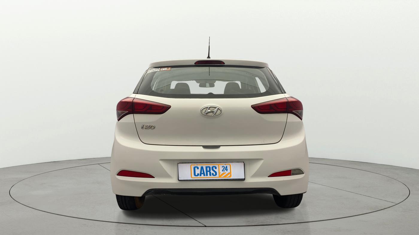 2017 Hyundai Elite i20 MAGNA EXECUTIVE 1.2, Petrol, Manual, 1,02,864 km, Back/Rear