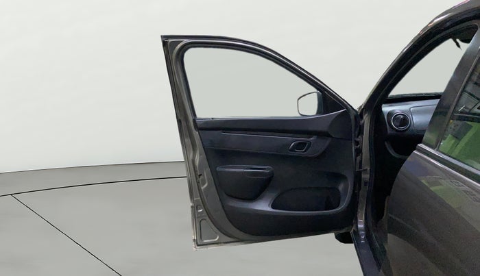 2019 Renault Kwid RXL, Petrol, Manual, 74,161 km, LHS Front Door