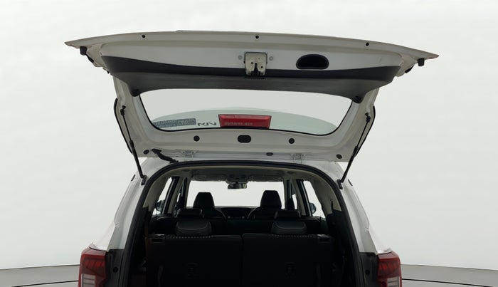 2023 KIA CARENS PRESTIGE 1.5 PETROL 7 STR, Petrol, Manual, 24,090 km, Boot Door Open