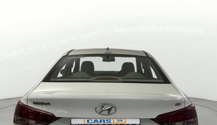 2021 Hyundai Verna SX 1.5 VTVT, Petrol, Manual, 65,210 km, Rear Windshield