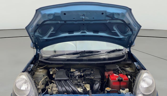 2015 Nissan Micra Active XV, Petrol, Manual, 33,518 km, Open Bonet