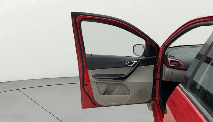 2018 Tata Tiago XZ PETROL, Petrol, Manual, 16,642 km, LHS Front Door