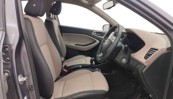 2016 Hyundai Elite i20 SPORTZ 1.2, Petrol, Manual, 44,861 km, Right Side Front Door Cabin