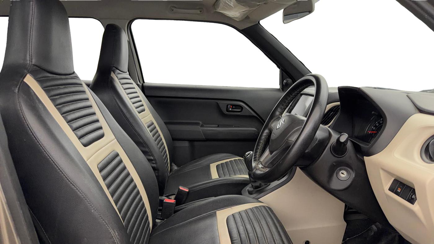 2021 Maruti New Wagon-R LXI 1.0, Petrol, Manual, 56,401 km, Right Side Front Door Cabin