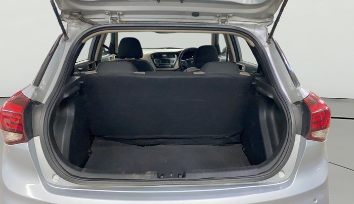 2019 Hyundai Elite i20 MAGNA PLUS 1.2, Petrol, Manual, 75,227 km, Boot Open Zoomed View