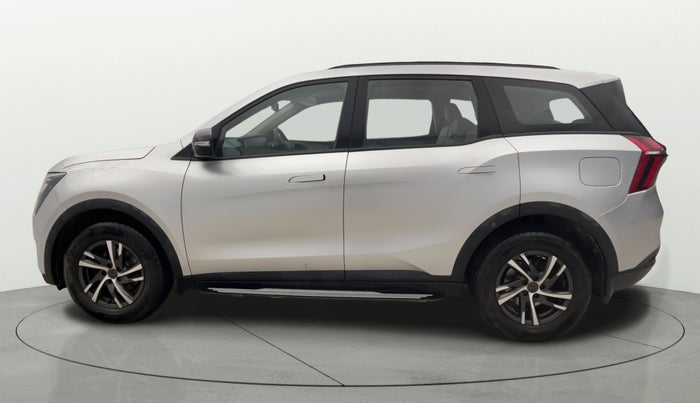 2022 Mahindra XUV700 AX 5 D AT 7 STR, Diesel, Automatic, 65,725 km, Left Side