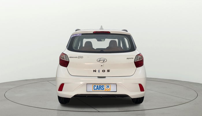 2021 Hyundai GRAND I10 NIOS SPORTZ 1.2 KAPPA VTVT, Petrol, Manual, 39,345 km, Back/Rear