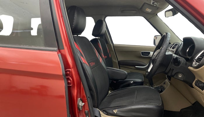 2016 Mahindra TUV300 T8 AMT, Diesel, Automatic, 86,242 km, Right Side Front Door Cabin