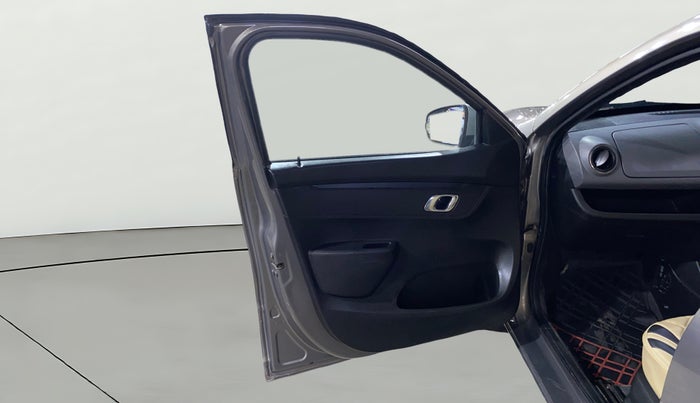 2018 Renault Kwid RXT 1.0 AMT (O), Petrol, Automatic, 14,764 km, LHS Front Door