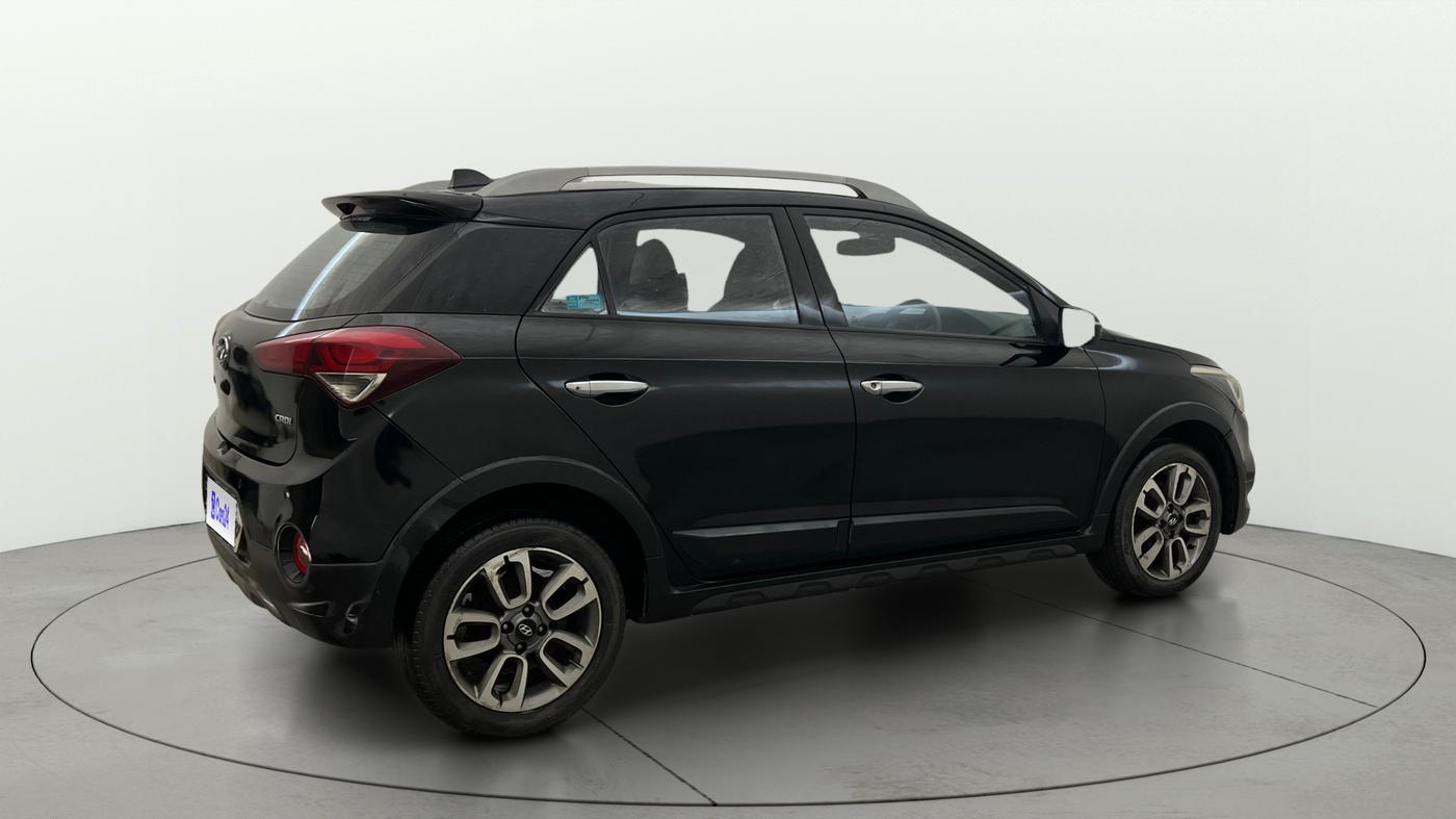 2015 Hyundai i20 Active 1.4 S, Diesel, Manual, 1,25,285 km, Right Back Diagonal