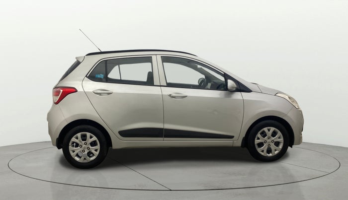 2016 Hyundai Grand i10 SPORTZ 1.2 KAPPA VTVT, Petrol, Manual, 49,219 km, Right Side View