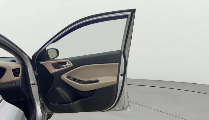 2020 Hyundai Elite i20 MAGNA PLUS 1.2, Petrol, Manual, 31,757 km, RHS Front Door