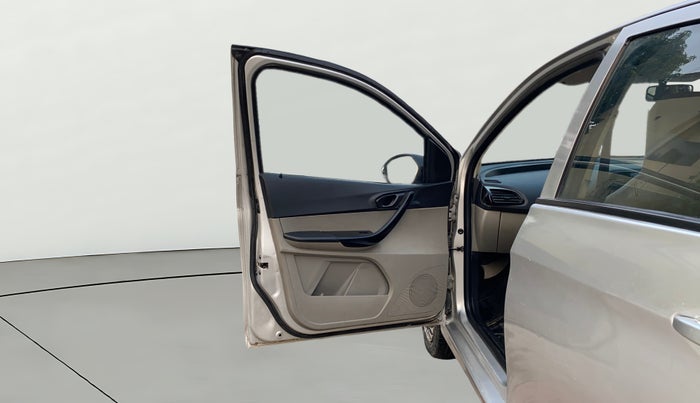 2018 Tata Tiago XT PETROL, Petrol, Manual, 40,681 km, LHS Front Door