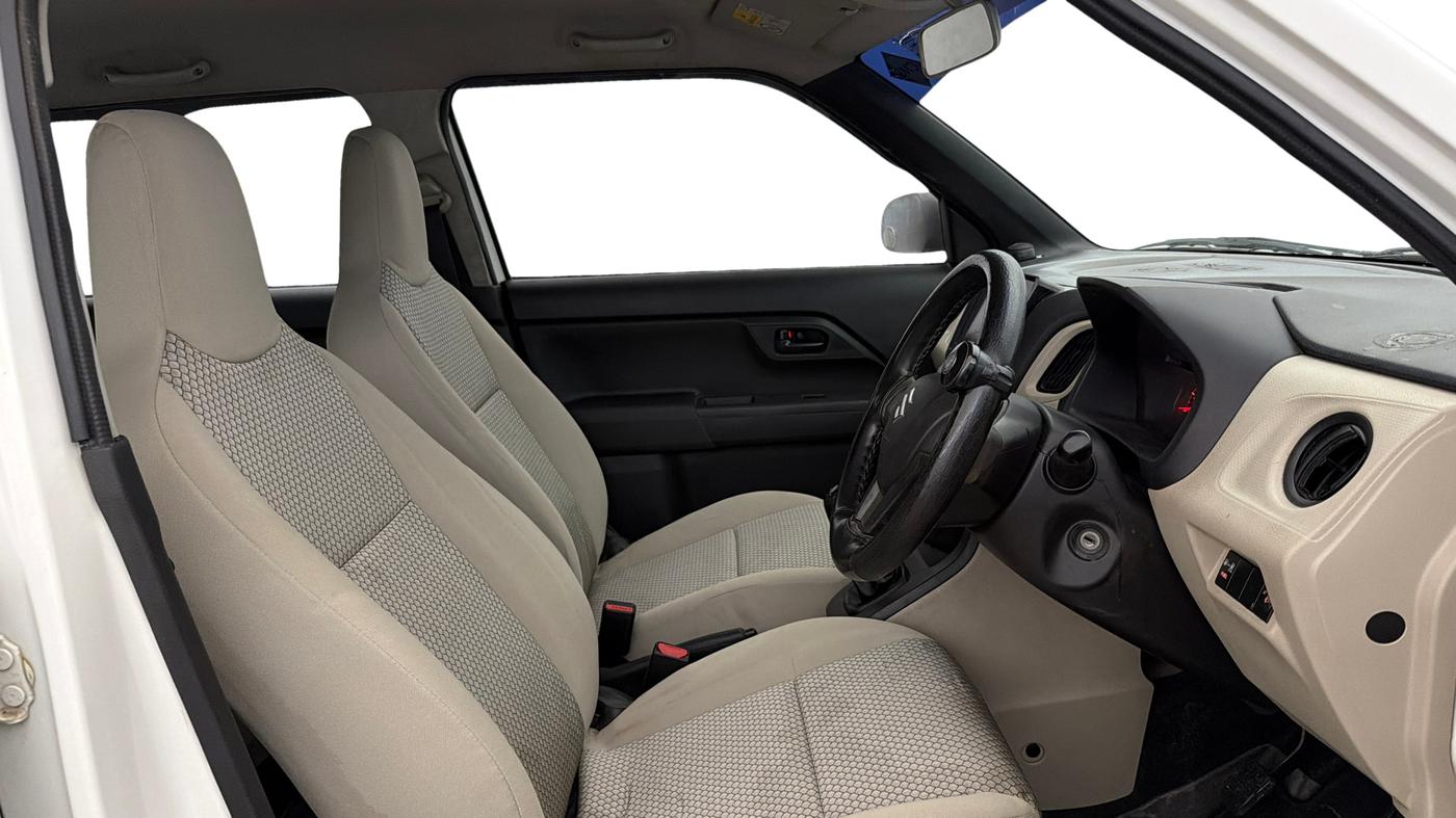 2022 Maruti New Wagon-R LXI CNG (O) 1.0, CNG, Manual, 1,04,176 km, Right Side Front Door Cabin