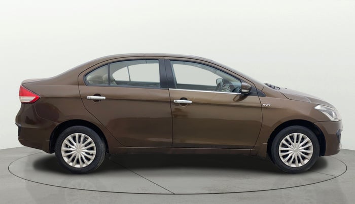 2016 Maruti Ciaz VXI+, Petrol, Manual, 1,34,667 km, Right Side View