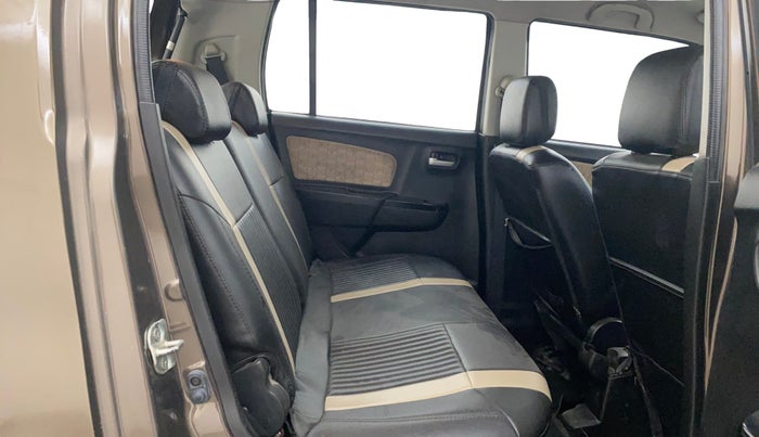 2017 Maruti Wagon R 1.0 VXI AMT, Petrol, Automatic, 1,11,048 km, Right Side Rear Door Cabin