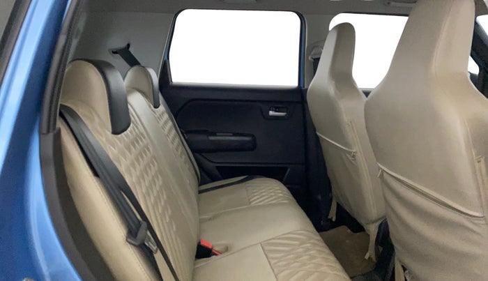 2019 Maruti New Wagon-R ZXI 1.2, Petrol, Manual, 77,866 km, Right Side Rear Door Cabin