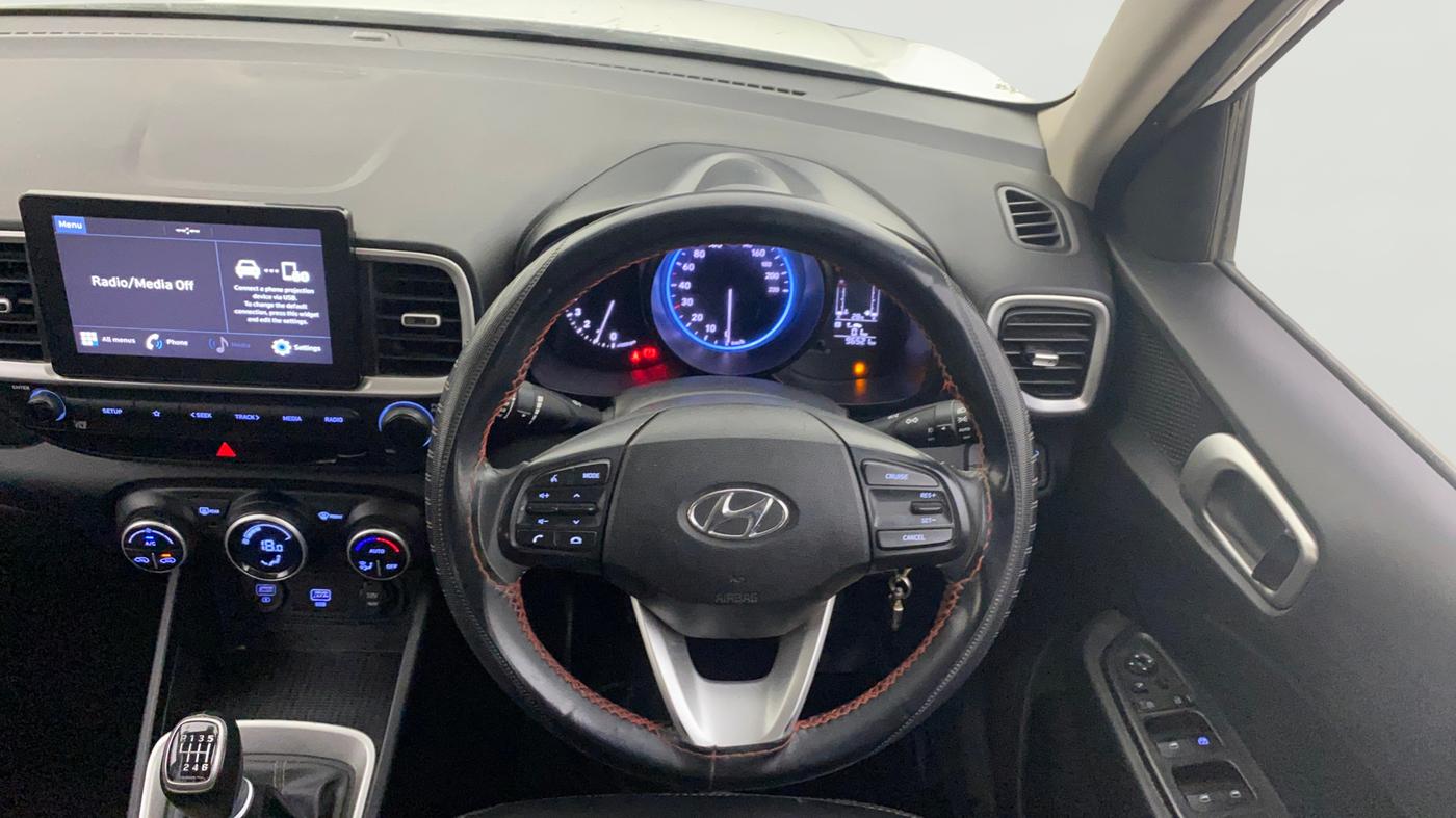 2020 Hyundai VENUE SX 1.0 TURBO, Petrol, Manual, 96,521 km, Steering Wheel Close Up