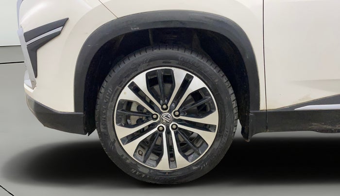 2022 MG HECTOR SHARP HYBRID 1.5 PETROL, Petrol, Manual, 81,106 km, Left Front Wheel