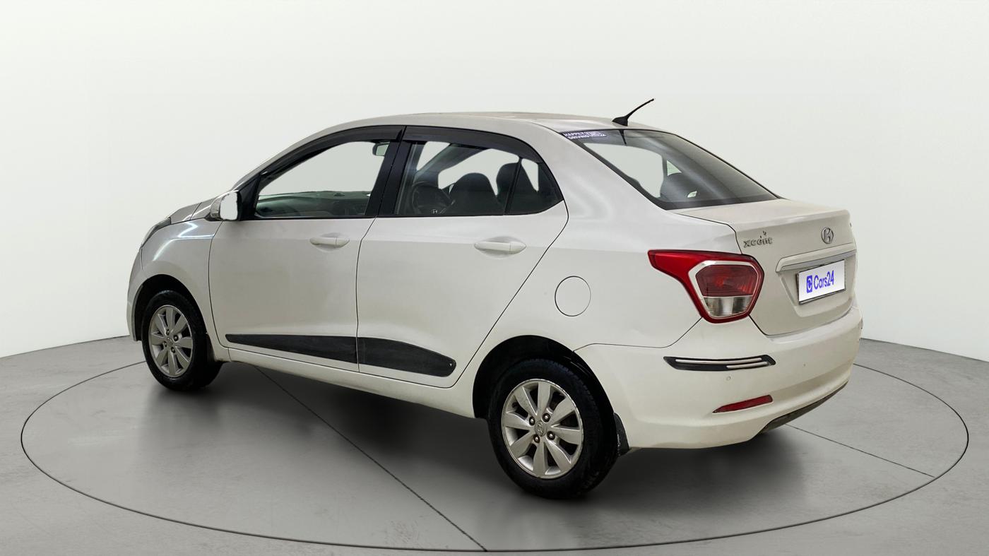 2016 Hyundai Xcent SX 1.2, Petrol, Manual, 41,870 km, Left Back Diagonal