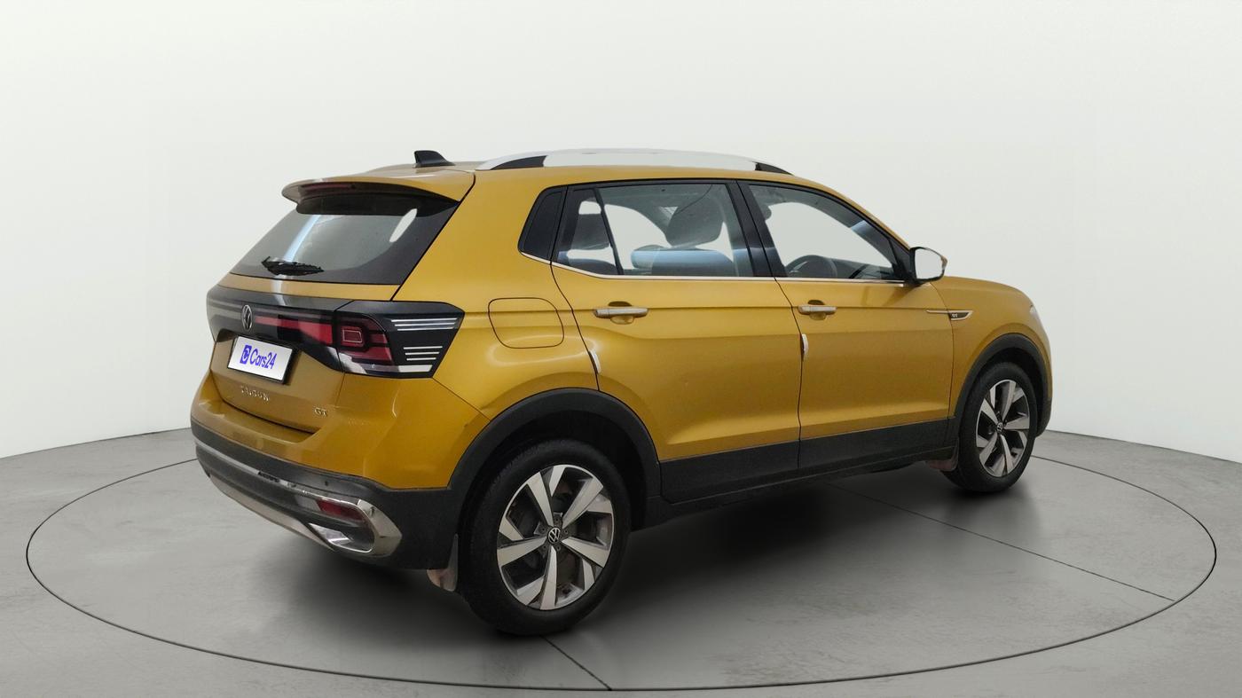 2022 Volkswagen TAIGUN TOPLINE 1.0 TSI AT, Petrol, Automatic, 28,405 km, Right Back Diagonal