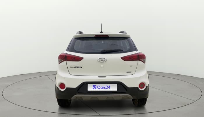2015 Hyundai i20 Active 1.4 SX, Diesel, Manual, 91,393 km, Back/Rear
