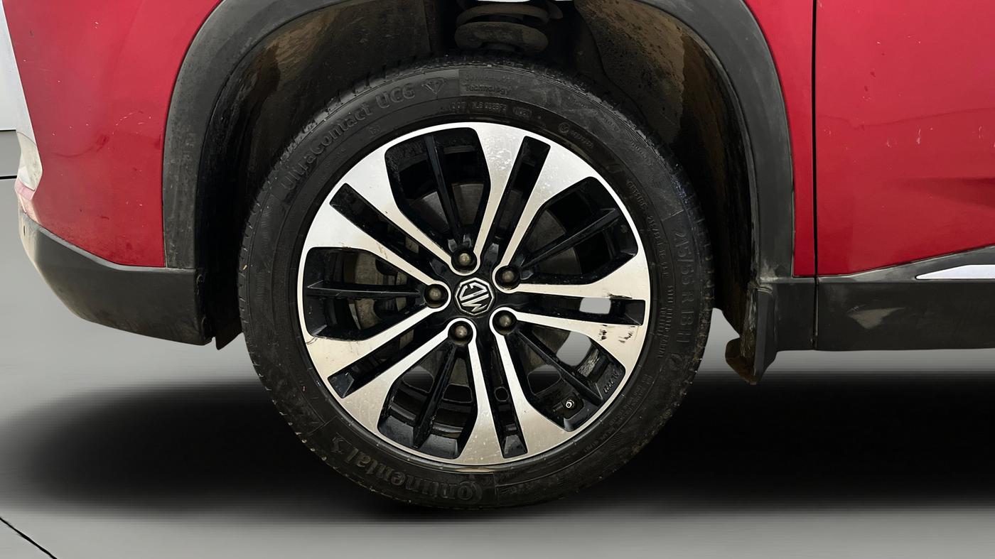 2021 MG HECTOR SHARP 1.5 DCT PETROL DUAL TONE, Petrol, Automatic, 38,761 km, Left Front Wheel
