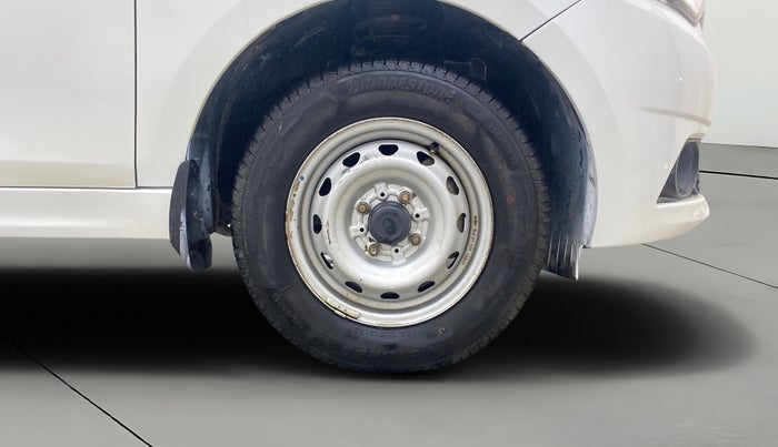 2017 Tata Tiago XE PETROL, Petrol, Manual, 63,707 km, Right Front Wheel