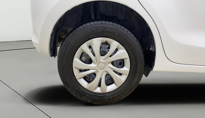 2019 Maruti Swift VXI, Petrol, Manual, 1,22,723 km, Right Rear Wheel