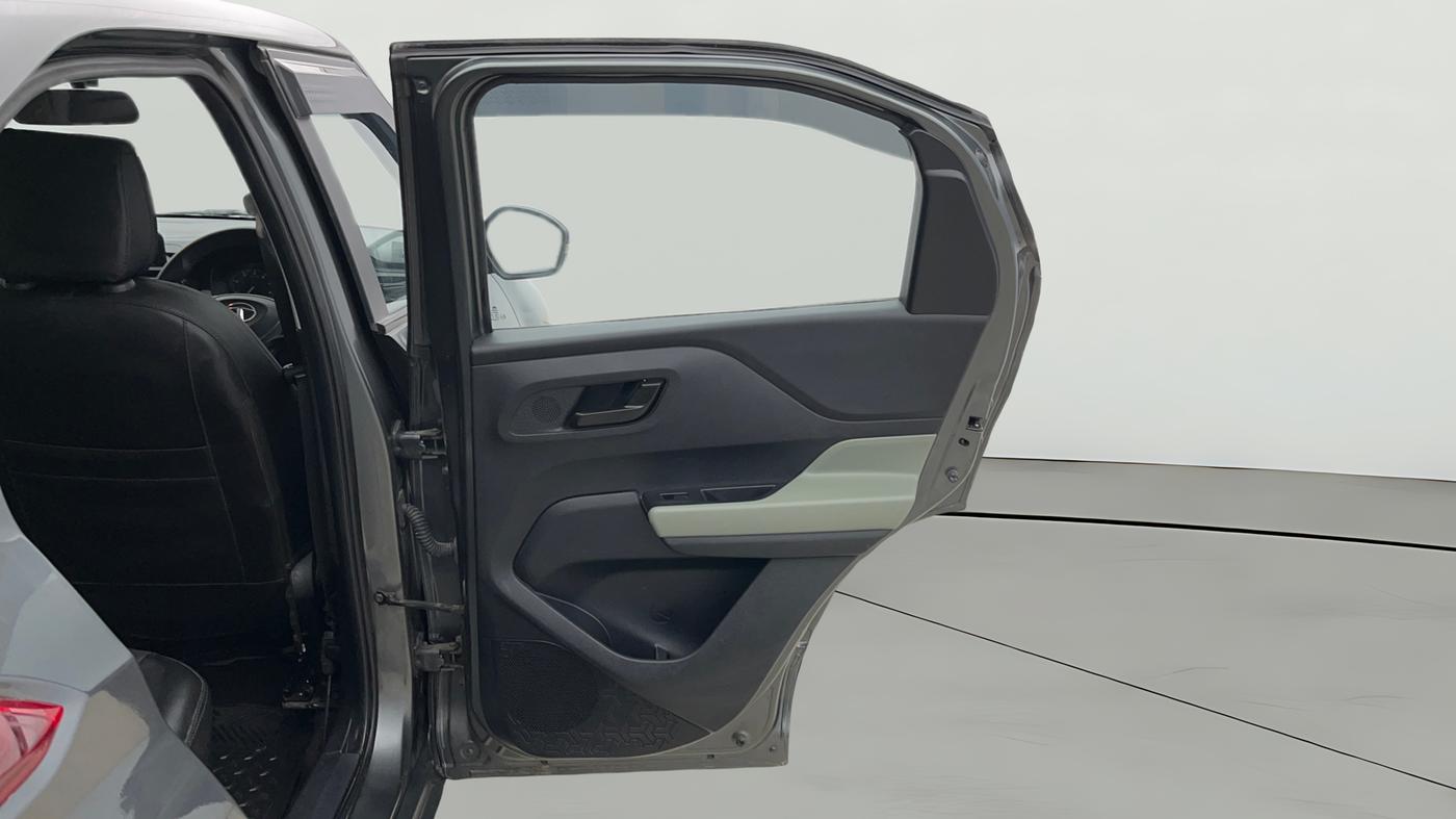 2023 Tata PUNCH ADVENTURE MT, Petrol, Manual, 25,721 km, RHS Rear Door