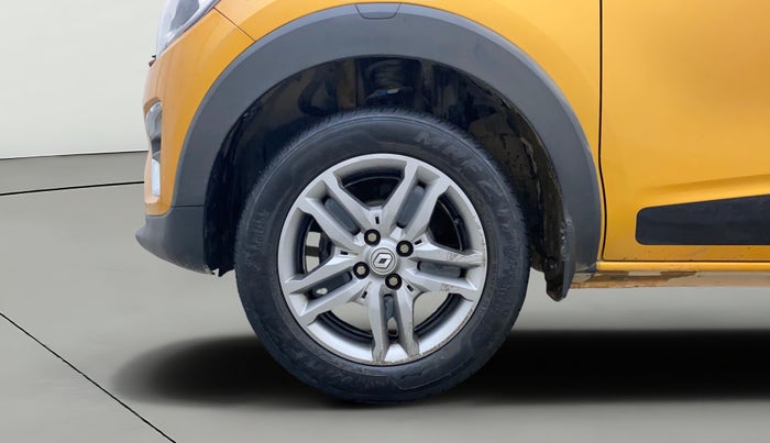 2023 Renault TRIBER RXZ AMT, Petrol, Automatic, 61,433 km, Left Front Wheel