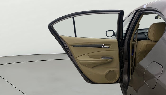 2013 Honda City 1.5L I-VTEC V MT, Petrol, Manual, 1,00,974 km, LHS Rear Door