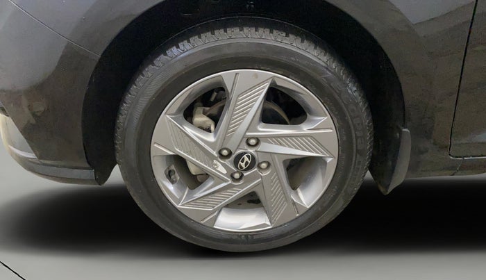 2021 Hyundai Verna SX 1.5 VTVT, Petrol, Manual, 32,305 km, Left Front Wheel