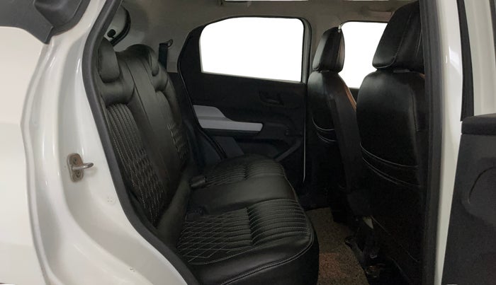 2022 Tata PUNCH PURE MT, Petrol, Manual, 38,333 km, Right Side Rear Door Cabin