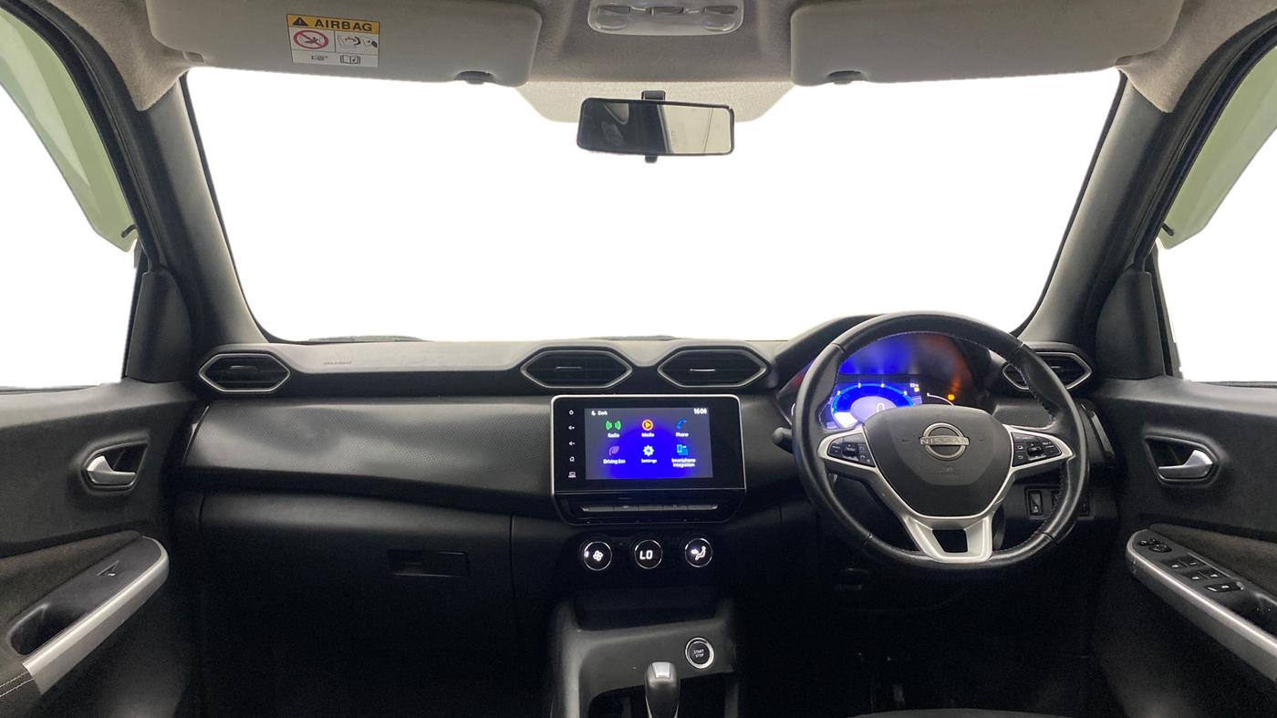 2022 Nissan MAGNITE XV PREMIUM TURBO CVT, Petrol, Automatic, 74,360 km, Dashboard