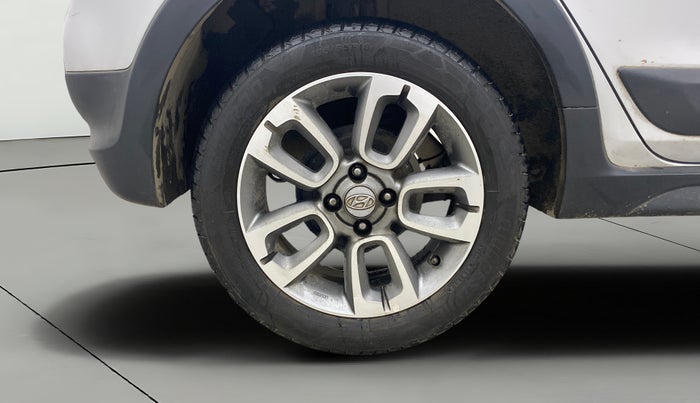 2018 Hyundai i20 Active 1.2 SX, Petrol, Manual, 49,092 km, Right Rear Wheel