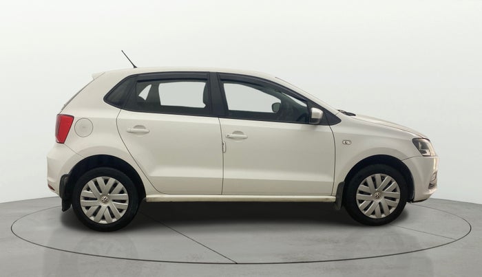 2015 Volkswagen Polo COMFORTLINE 1.2L, Petrol, Manual, 67,232 km, Right Side View
