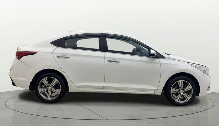 2018 Hyundai Verna 1.6 CRDI SX + AT, Diesel, Automatic, 1,01,963 km, Right Side View