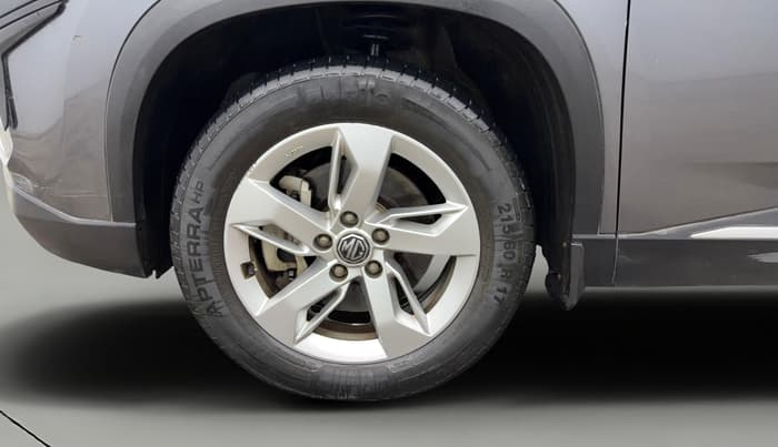 2021 MG HECTOR SHINE 1.5 PETROL TURBO CVT, Petrol, Automatic, 34,829 km, Left Front Wheel