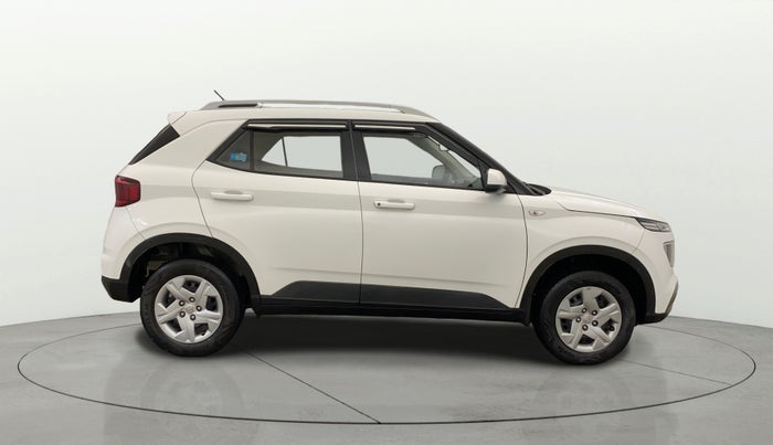 2021 Hyundai VENUE S 1.2, Petrol, Manual, 61,005 km, Right Side View