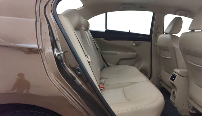 2018 Maruti Ciaz ALPHA  AT 1.4  PETROL, Petrol, Automatic, 1,19,600 km, Right Side Rear Door Cabin