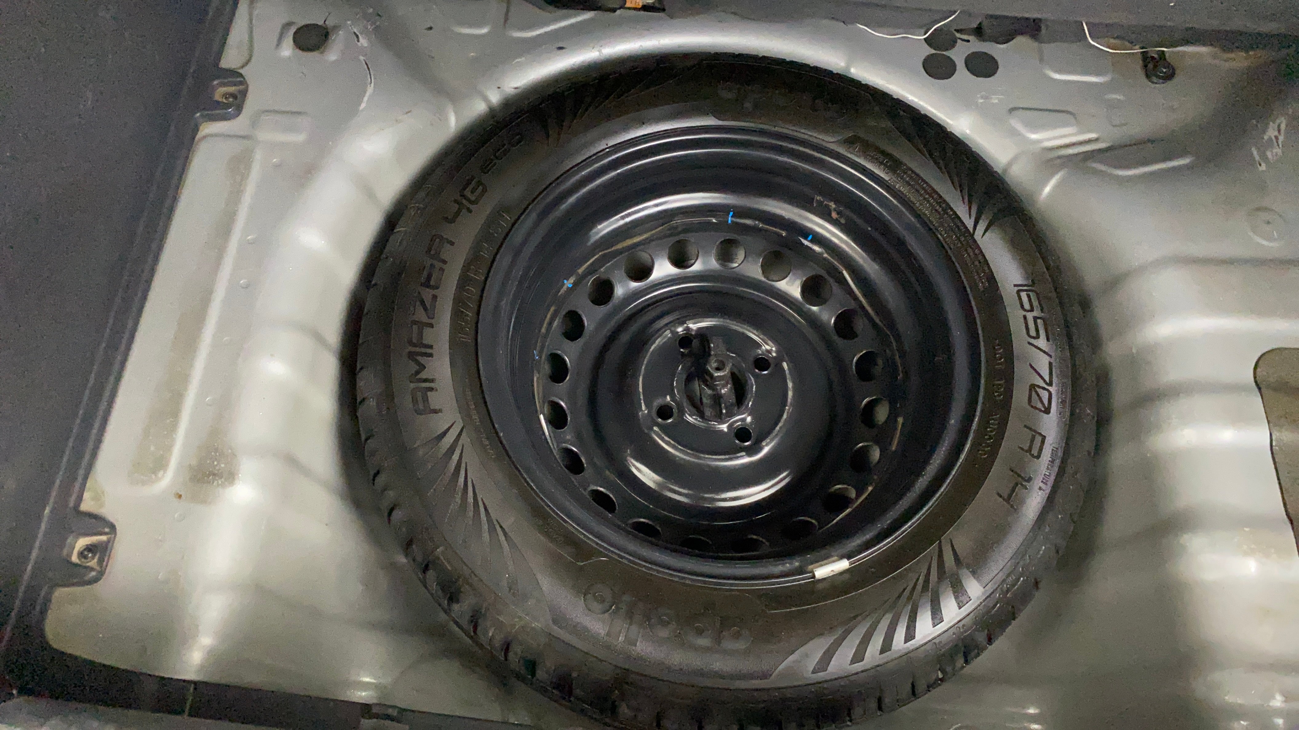 camera-Spare-Tyre