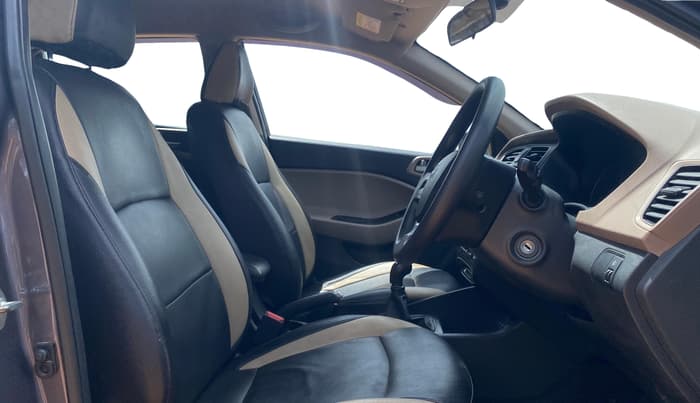 2019 Hyundai Elite i20 MAGNA PLUS 1.2, Petrol, Manual, 73,553 km, Right Side Front Door Cabin